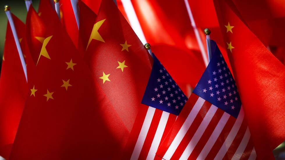 都认为中国会赢:美国以为手中的牌比中国多,但它错了