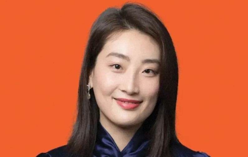 官媒爆料，娃哈哈宗庆后有七个孩子。没错，七个，并且大多数都是美国国籍，安顿在