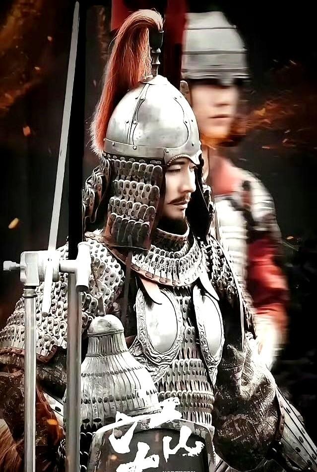 给杨幂找的绿叶，剧还没播就自己长成参天大树了。刘学义凭《兰香如故》杀出重围，