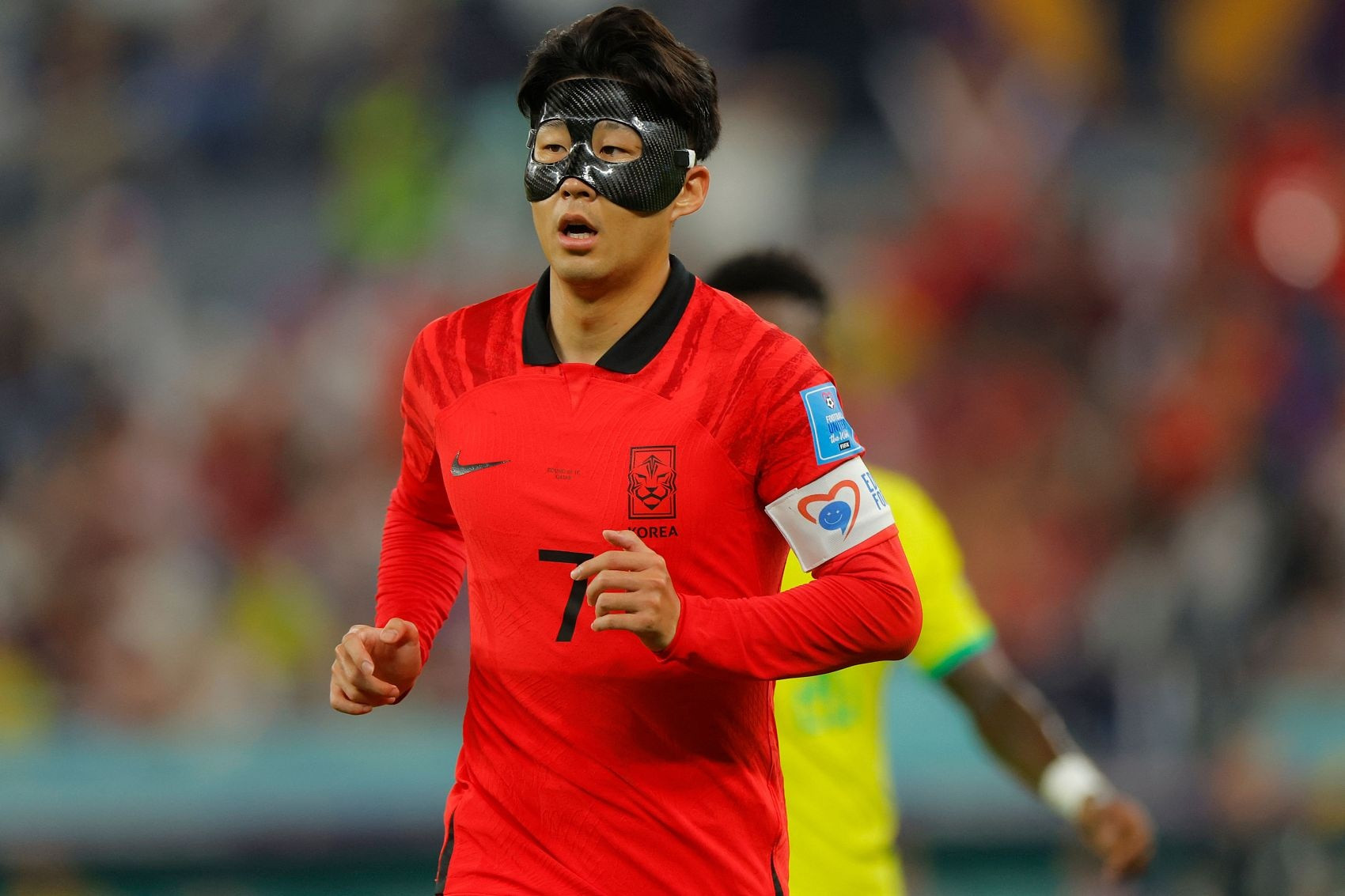 日本、韩国世界杯对手: 日本碰荷兰、突尼斯;韩国对阵墨西哥南非