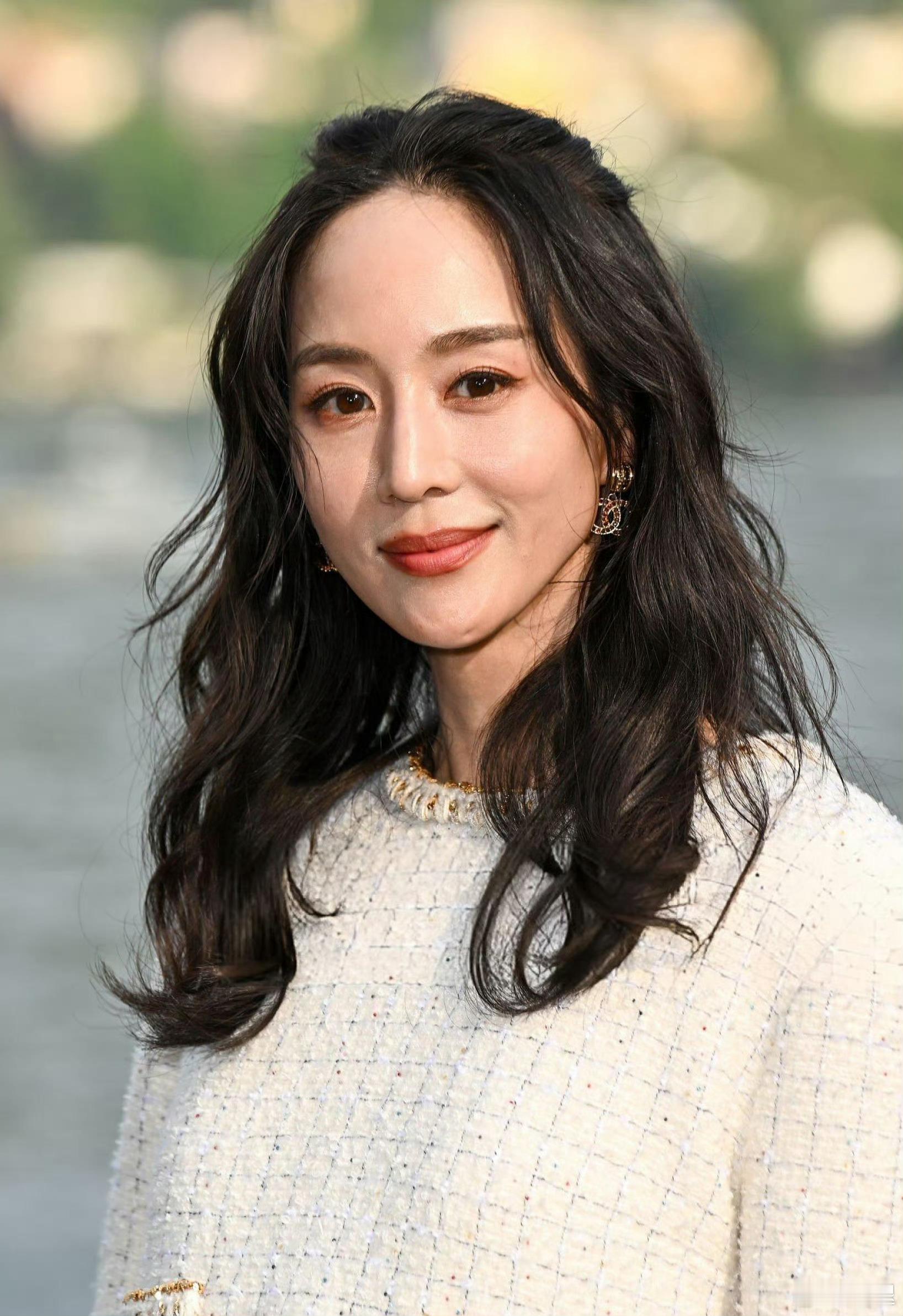 张钧甯🤍出席CHANEL2025早春大秀生图​​​