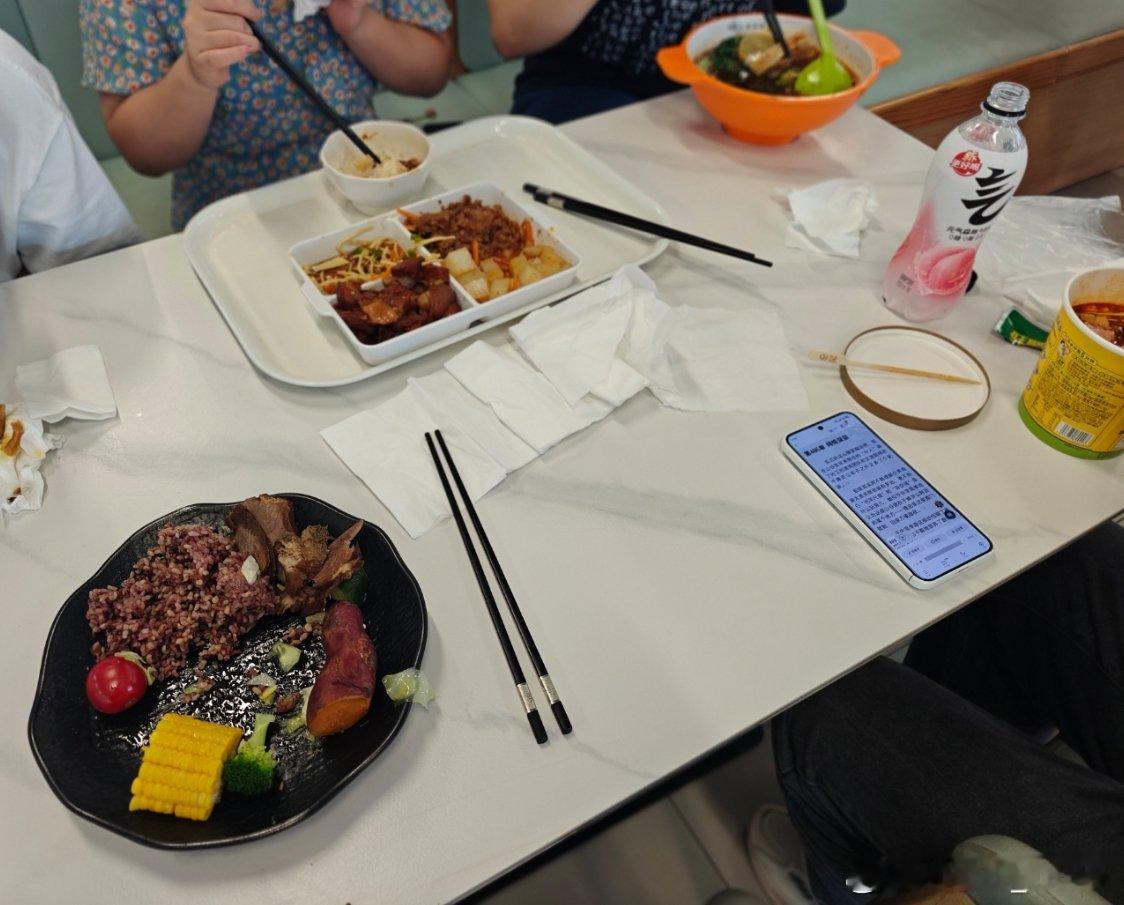 我的午餐和同事们的午餐🤬🤬🤬我的日常plog​​​
