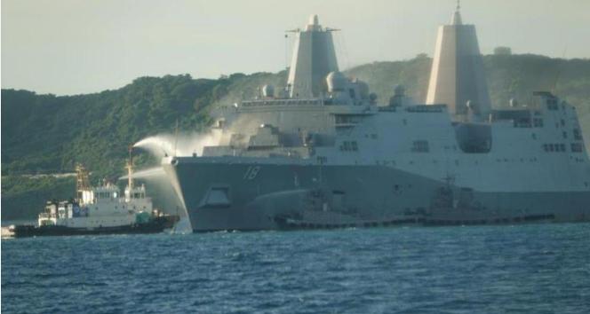 中国阅兵前夕，美舰突然燃起大火，向日本求助无果烧了12小时根据媒体报道，近日美