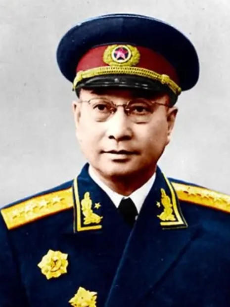 为什么越南的政治改革成功了，而苏联的政改却失败了？先看越南：第一，越南抄中国