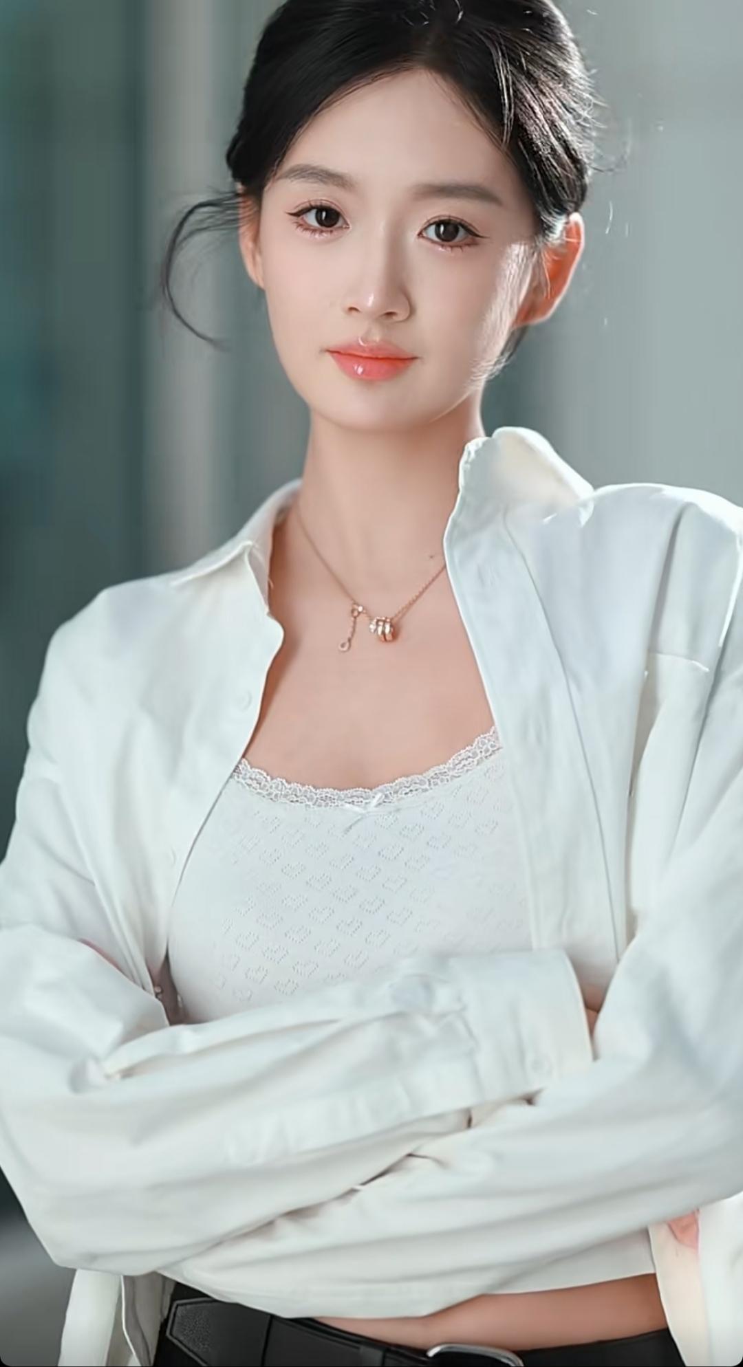 美到闪闪发光。洪嘉悦。模特分享美丽瞬间街拍