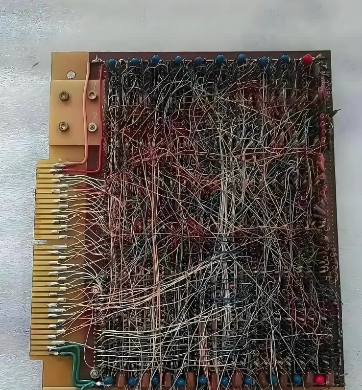 花一个月时间搓出来的CPU