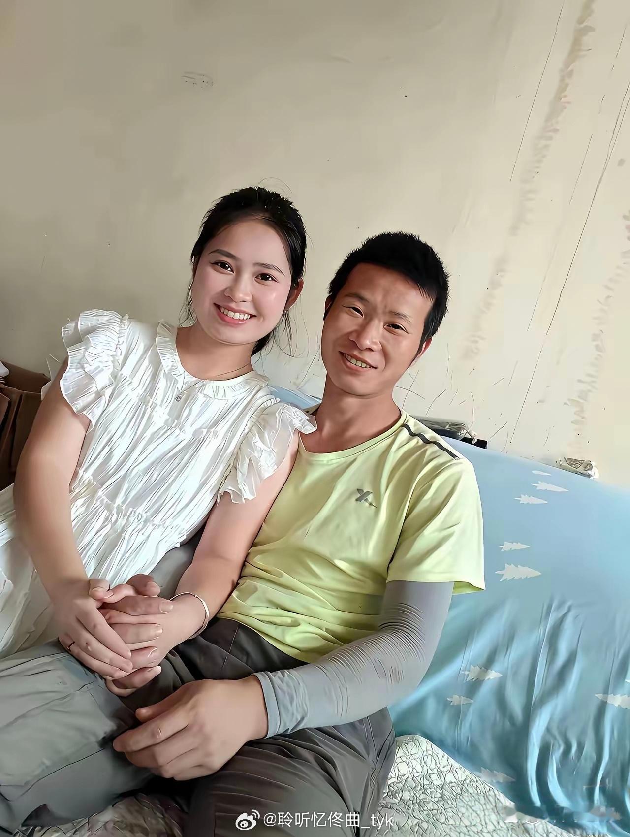 老天呐，小姐姐是怎么亲得下嘴的啊