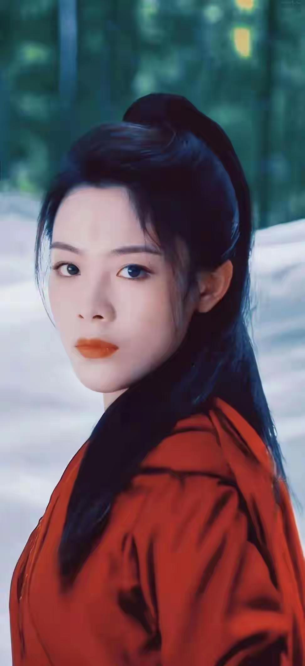 恭喜恭喜，女演员陈丽君晋升副主任，真没想到，前段时间的她刚刚拿下了国家一级演员，