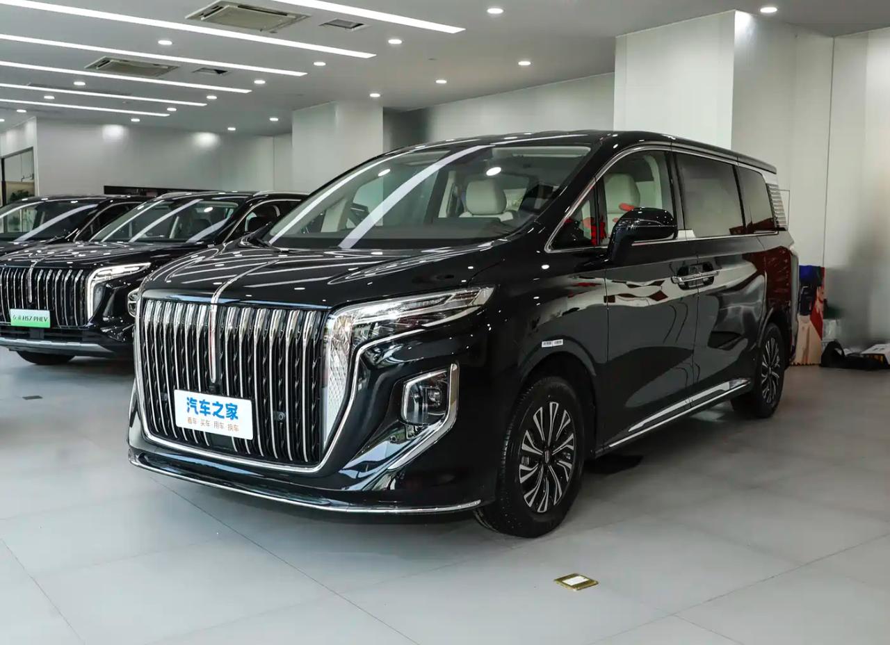 作为MPV迷，深度体验红旗HQ9后的真实感受5222mm车长搭配2005mm