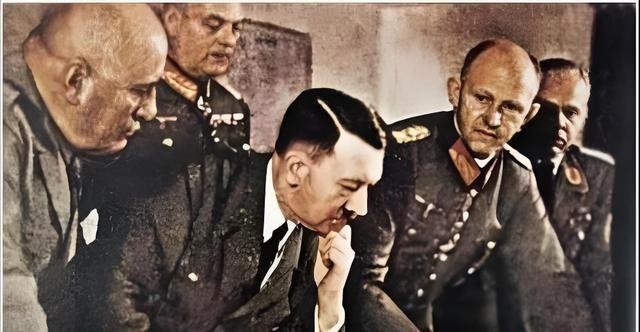 德国为什么不顾一切进攻苏联，看看苏联在德国眼皮子底下都干了些啥？ 1939年