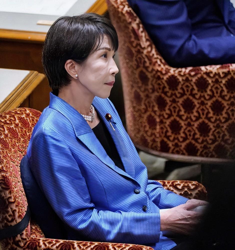 航班取消率高达40%，日本旅游业面临重创！12月23日，日本媒体根据最新数据报道