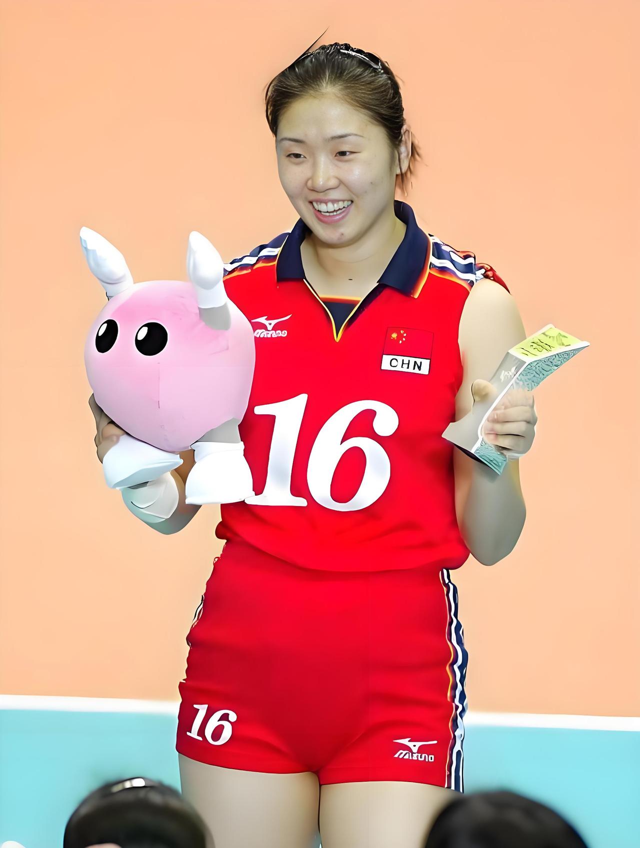 【国际排联新规：自由人替换发球】波兰媒体透露国际排联尝试新规热度最高的是自由