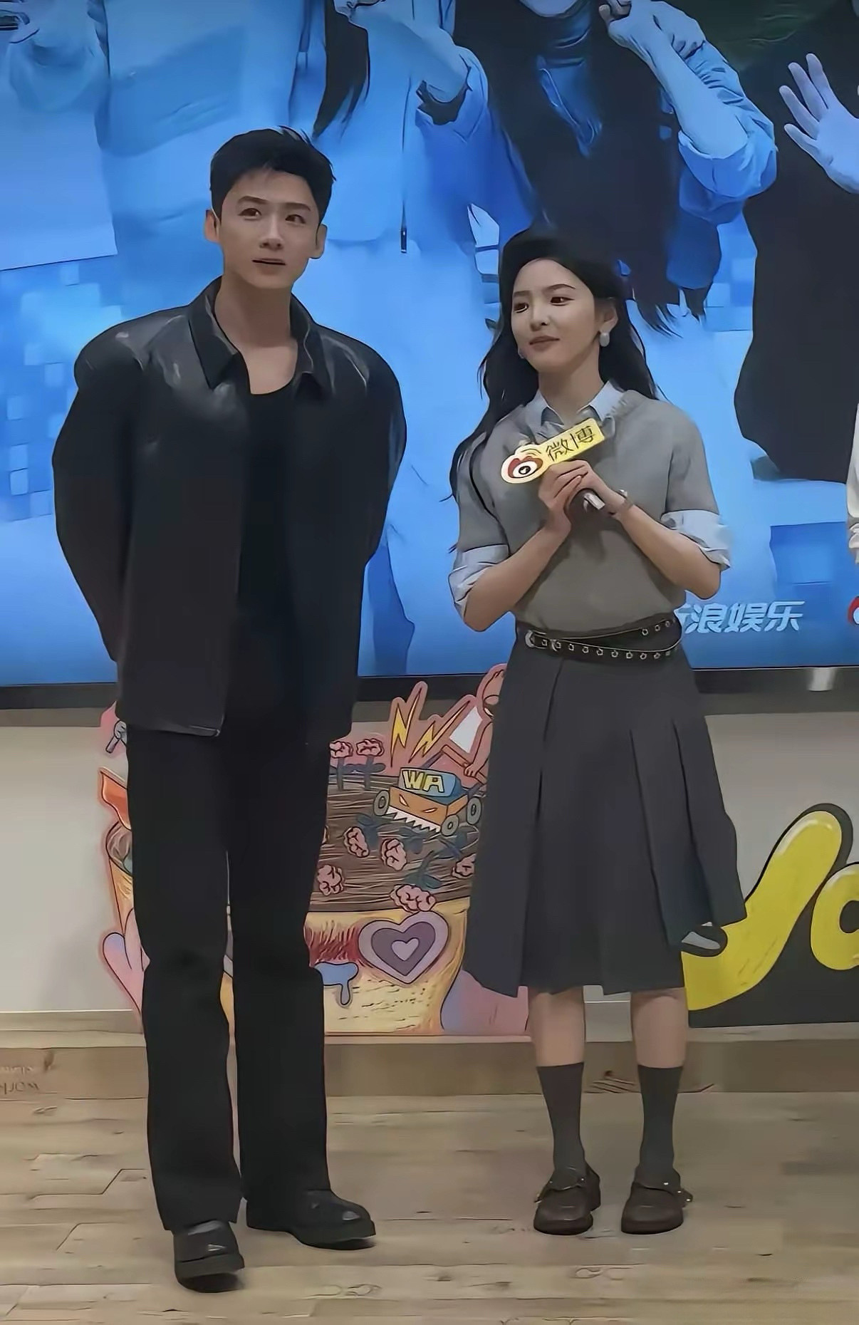 果然明星离开了滤镜白敬亭也不帅了章若楠也不美了