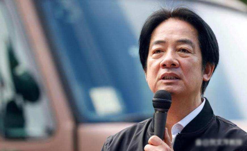 炸锅！台湾万人怒反天价军购，美国嚣张施压，更离谱黑幕刚被扒穿！今天台湾立法