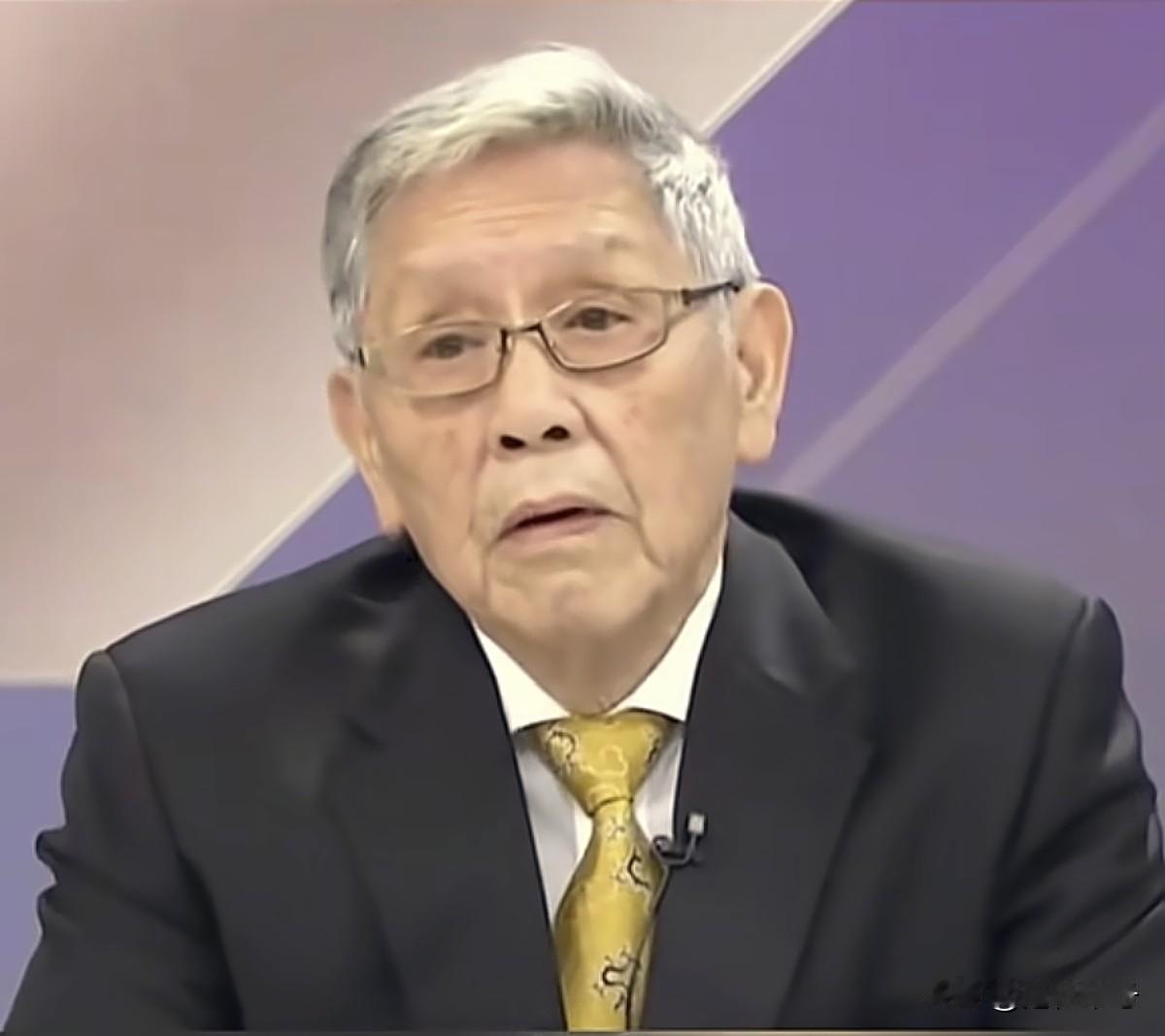 台湾退役将领帅化民：我也知道大陆主张武统的民众声量越来越高。年轻的解放军久训不战