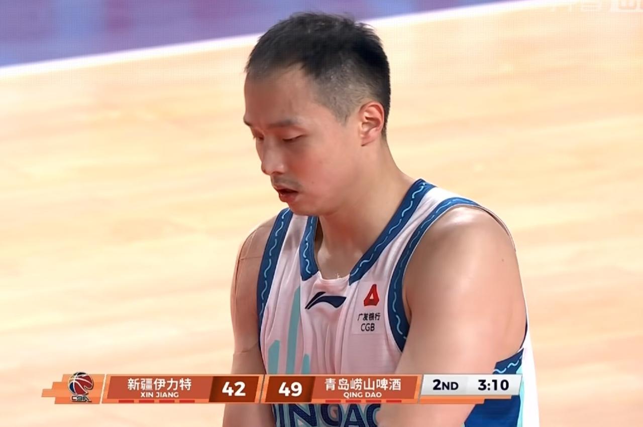 CBA第五轮新疆主场79：97负于了青岛，本场比赛的特点就是比赛节奏慢，犯规多，