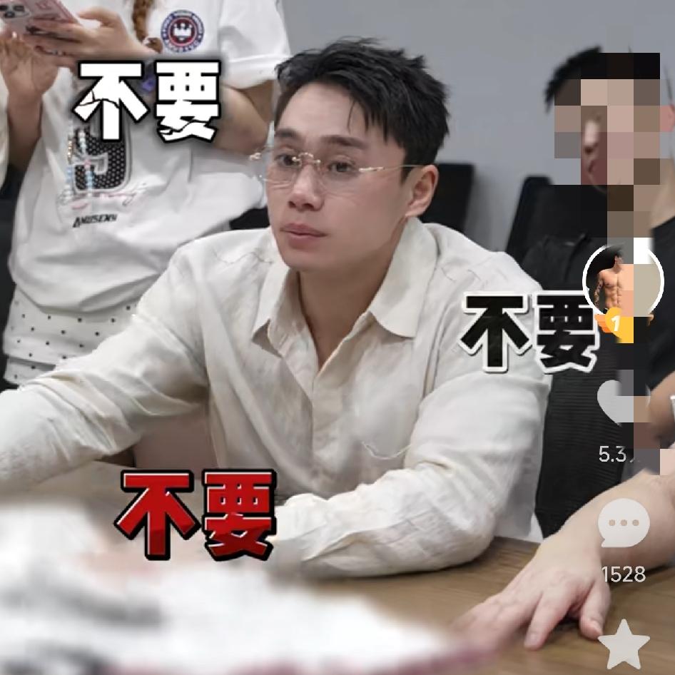 东方阿宝的小老弟户外发，刘二狗到现在也没事，还正常直播呢。当初网上传得沸沸扬