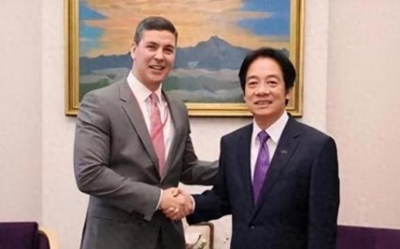 第二个立陶宛出现了？主动邀请赖清德访问，中国68年的友谊喂了狗。一个南美小国