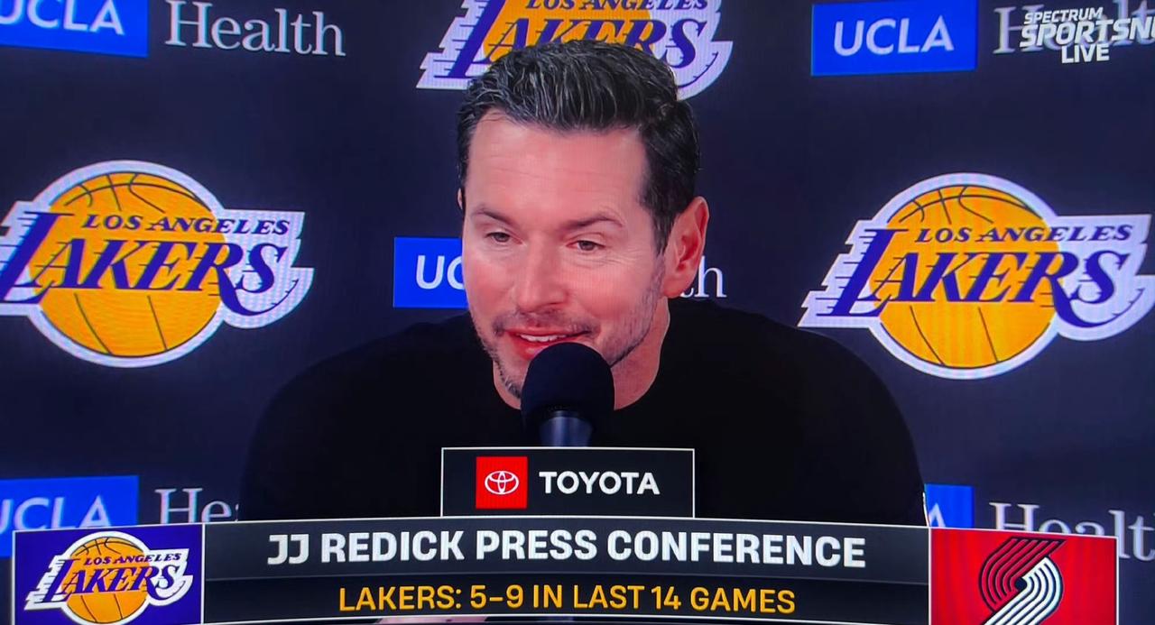 谁能拯救湖人？雷迪克最大的问题是，你找不到他的优点。湖人目前伤病满营，在场上打