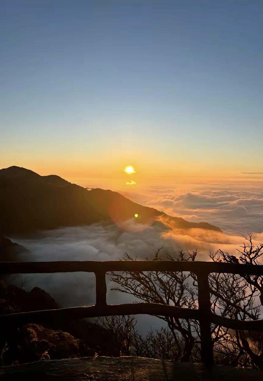 道不压无根之木，苦不磨闭心之人。人这辈子到底能有什么大事？我告诉你——当你真