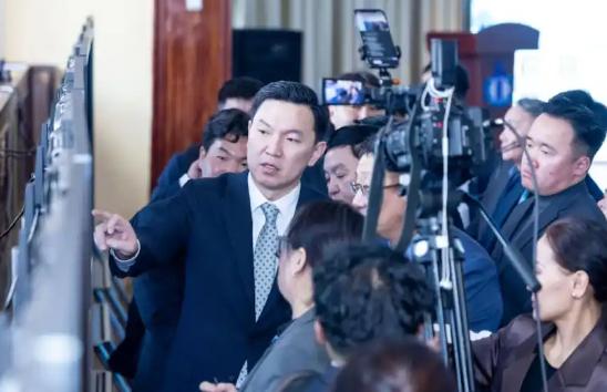 蒙媒：蒙方向中国提议每月稳定供应1.2万至1.5万吨AI-92号汽油