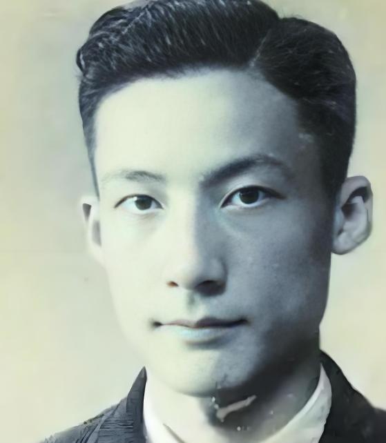 1949年，毛人凤下令处决朱君友。朱君友坦然赴死，却突然发现枪决他的2名特务，朝