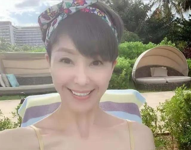 你说的是最近河南洛阳这个真实热搜：王女士（二婚）为了生孩子，花十几万、肚子