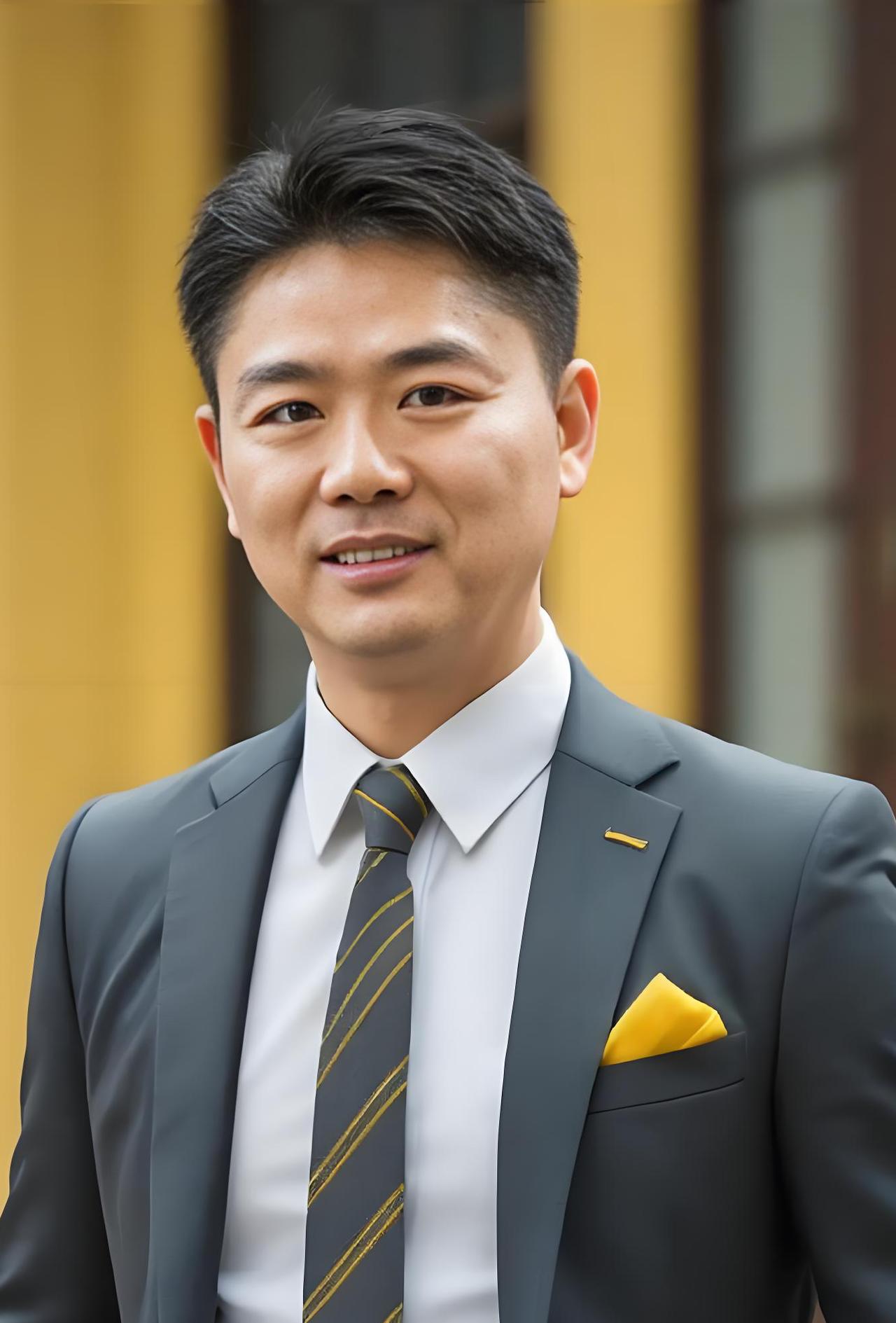 很多人天天用京东，购物用京东，快递用京东，外卖用京东，养车用京东，健康医疗用京东