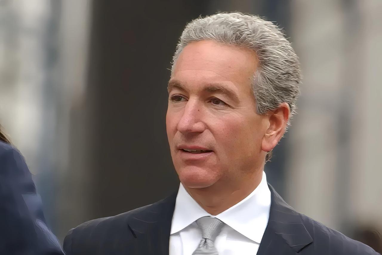 闹翻！美国驻法大使库什纳，就是特朗普的亲家，由于对法国右翼分子被杀一事指手画脚