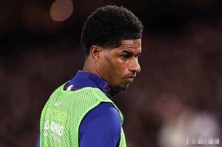 拉什福德巴萨生涯彻底止步买断告吹今夏重返曼联曼联外租前锋拉什福德在巴塞罗那的