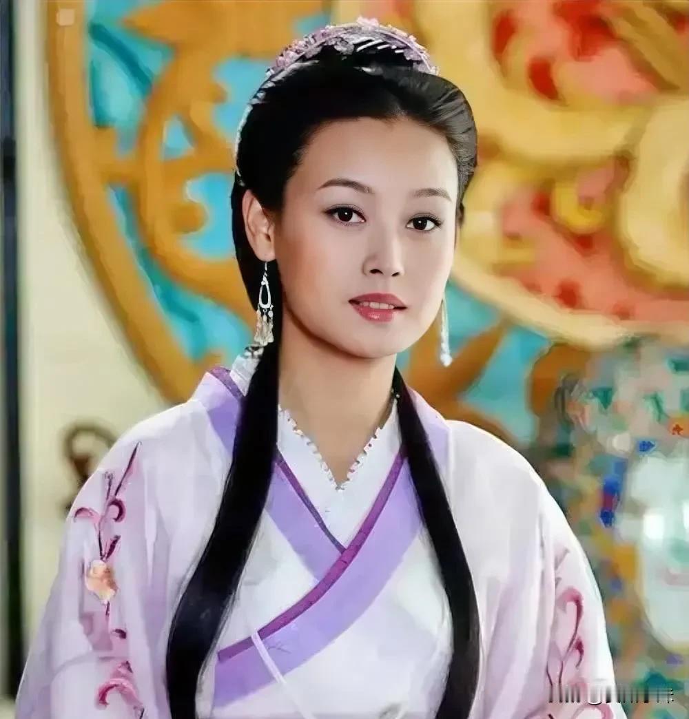 公元399年，宰相谢安让侄女谢道韫，嫁给王羲之的二儿子王凝之，但是婚后谢道韫却闷