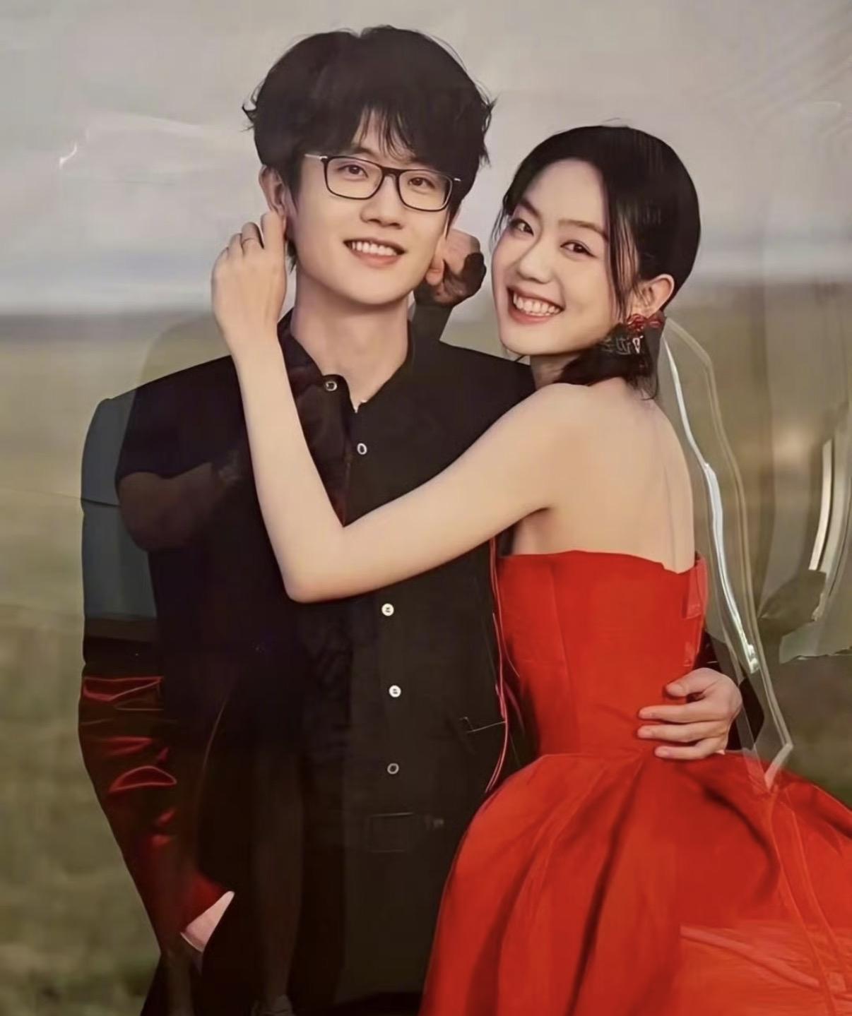 许嵩和冯禧官宣结婚后，有很多许嵩的粉丝脱粉了，不是因为接受不了许嵩结婚，