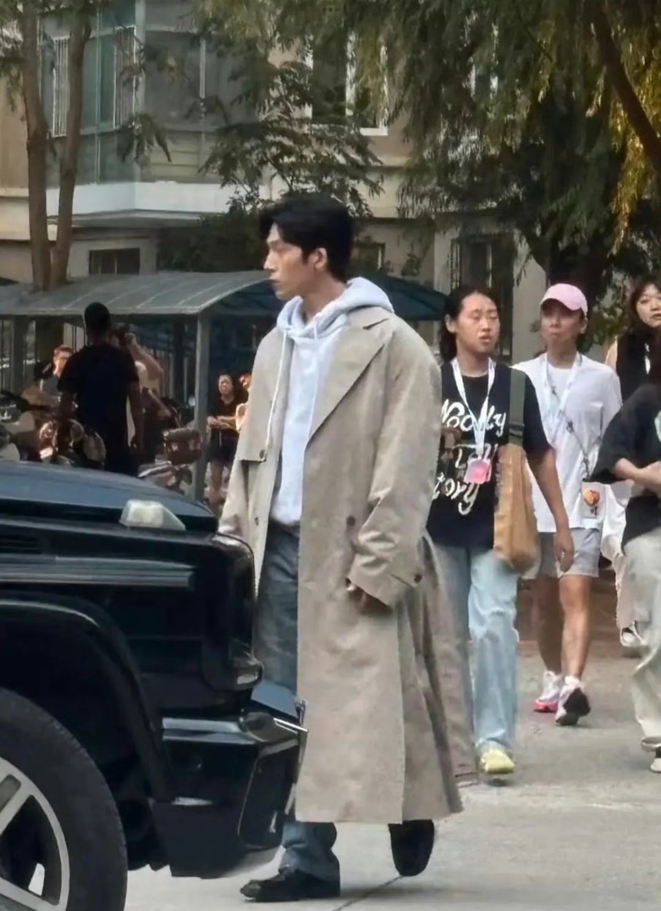 其实可以等效果出来了，再吹是自己审美也不晚​​​