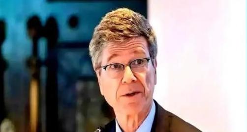 美国经济学家直言：中国不是美国对手，真正让美焦虑的是这件事。想象一下，美国顶尖经