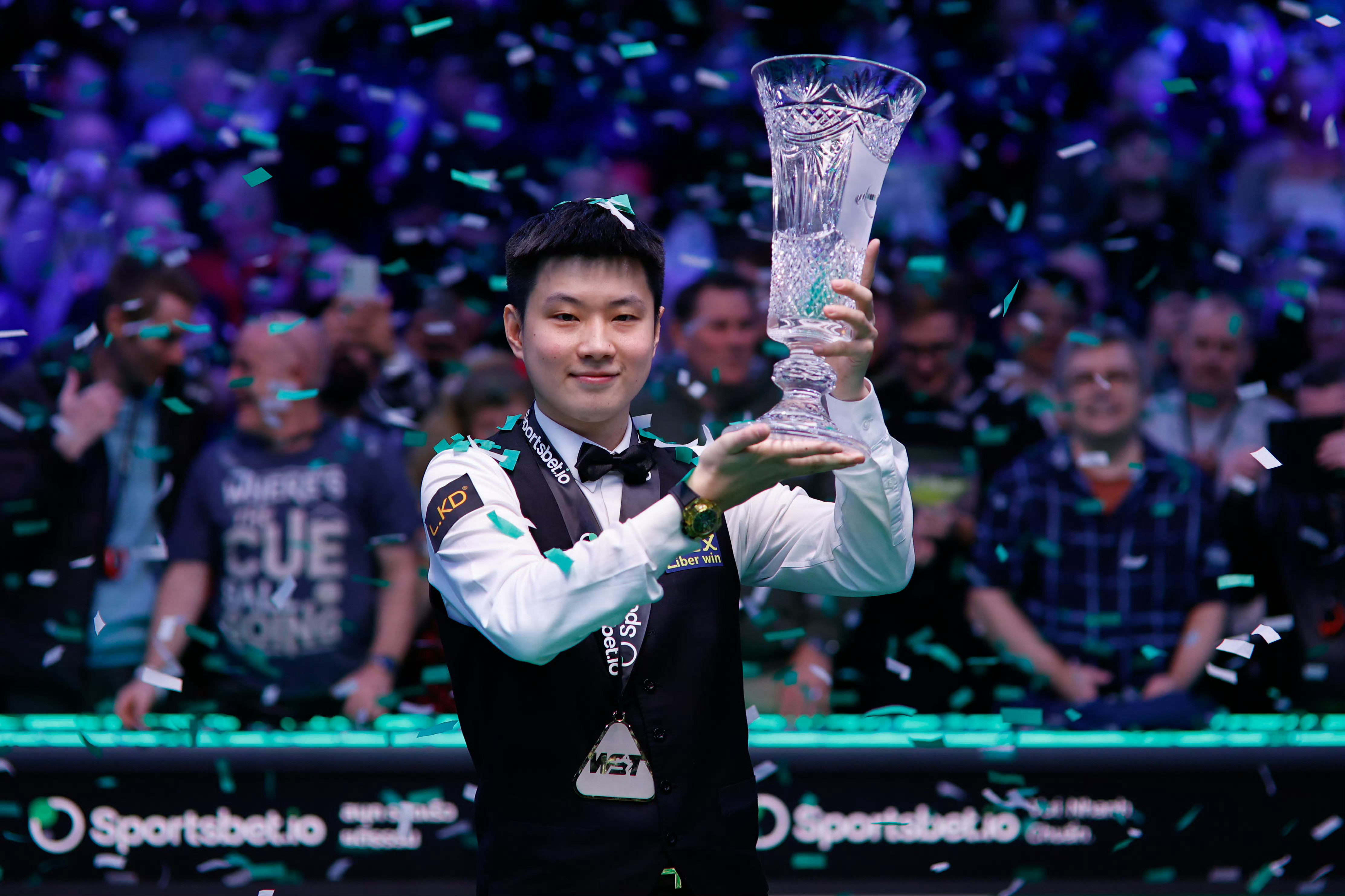 赵心童斯诺克球员锦标赛夺冠中国斯诺克的新一代领军人物，赵心童当之无愧！