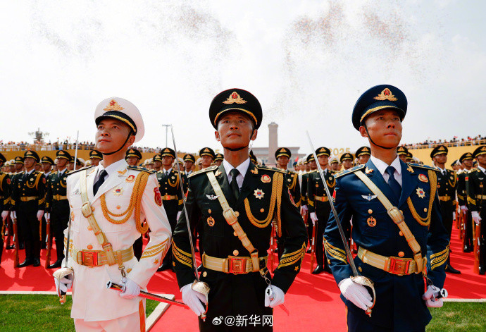 这就是#新华社出图#！#被新华社这些神图刷屏了#​​​