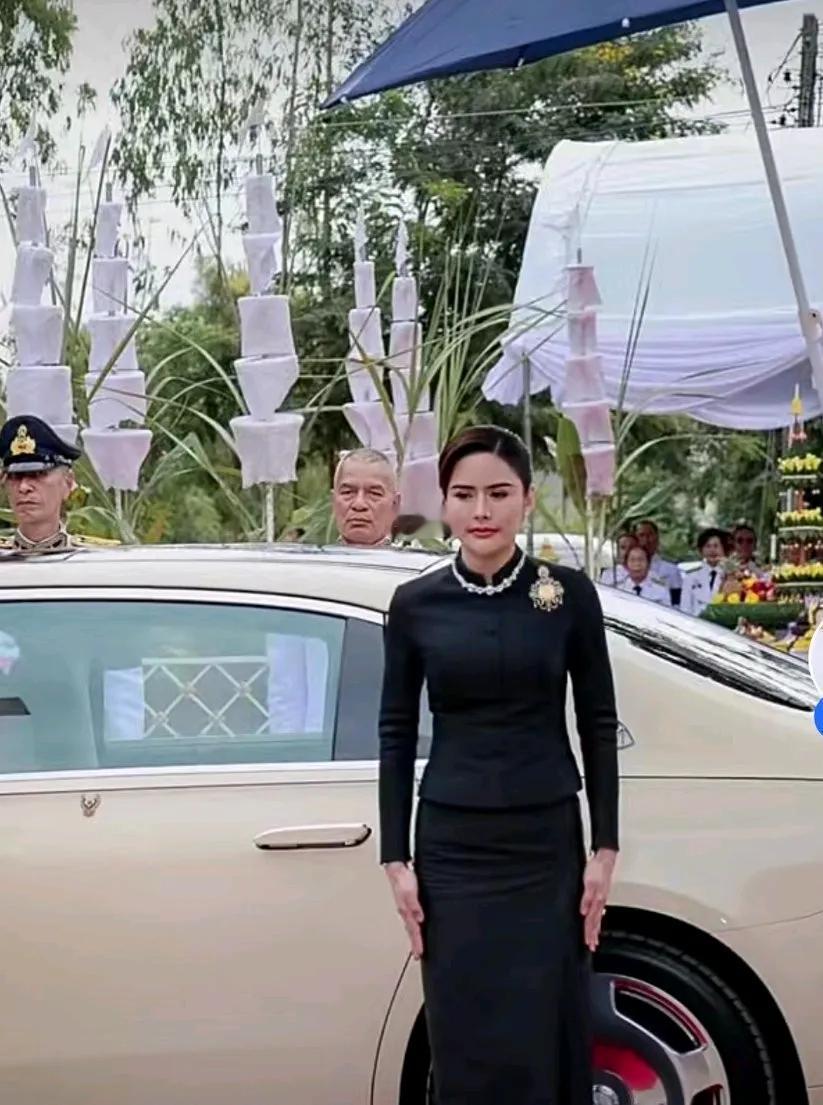 苏提达还睡得好觉吗？后起之秀欧拉弄颜值简直是逆天了。多日不见，欧拉弄已经从过