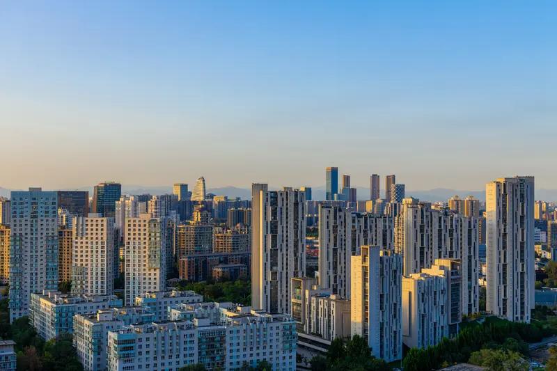 对北京楼市新政的理解实际上，房价基本已触底。那些说现在买房会亏的观点，是不理智