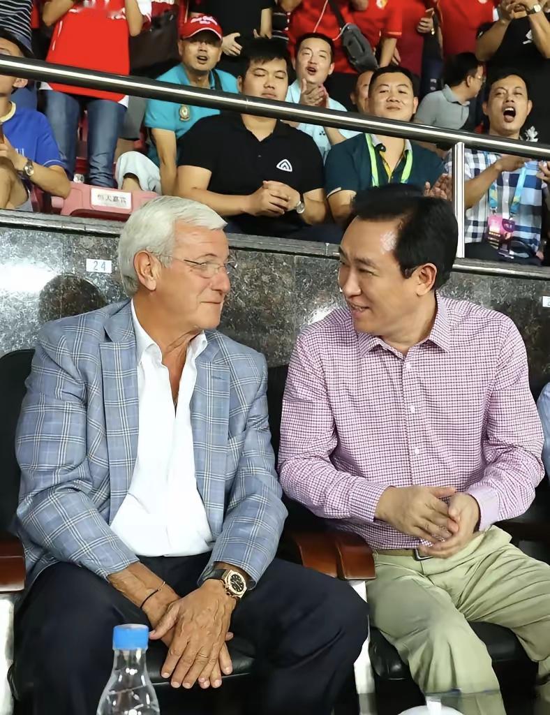 广州恒大（现广州队）曾两次夺得亚冠冠军就是把优秀球员集中在一起，再配个世界优秀教