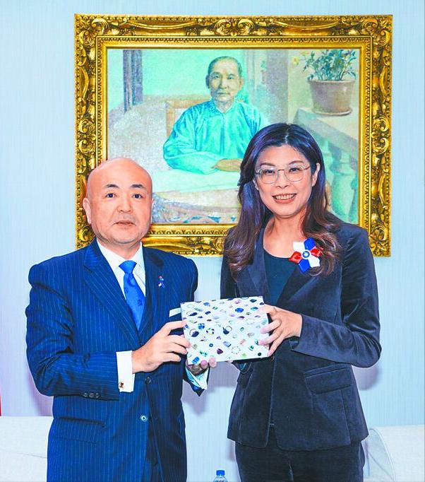 郑丽文为日本地震灾区捐款，日本驻台机构今天将举办仪式致谢日本熊本发生强震，台伪