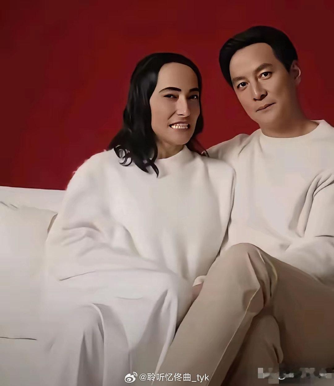 吴彦祖和老婆的合影​