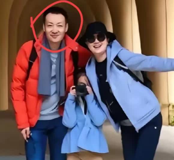有种预感，辛柏青不会再结婚了！不是因为他有个17岁女儿，也不是因为他妻子
