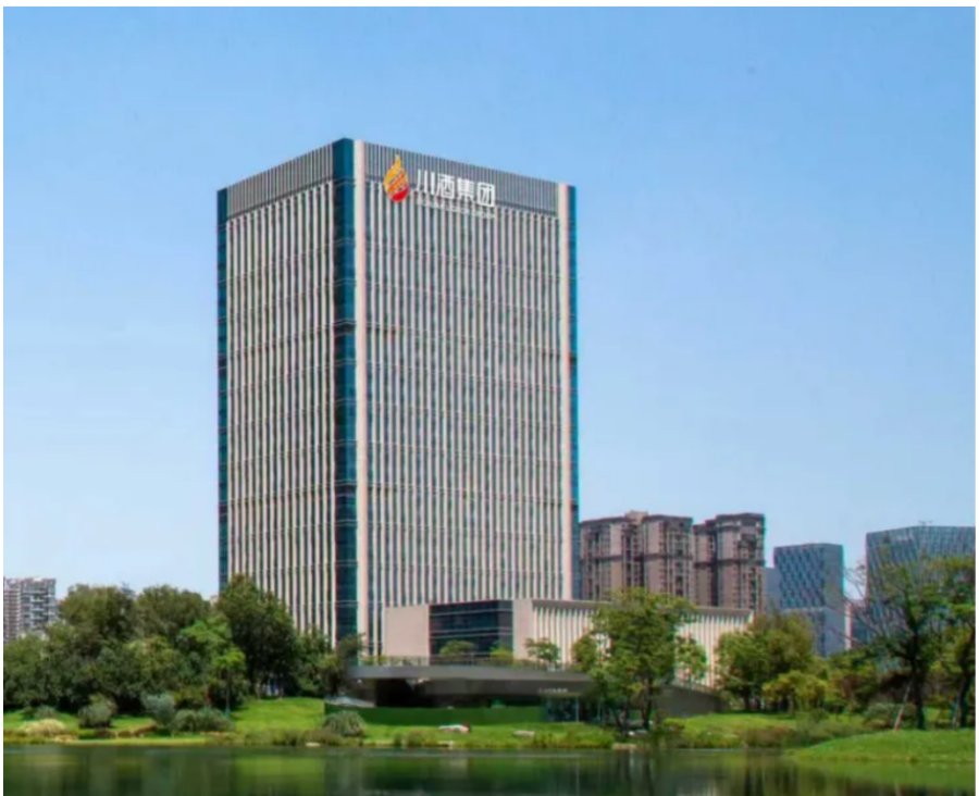 380亿川酒巨头, 陷入水井坊绯闻