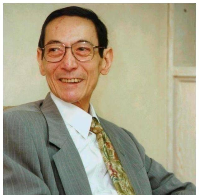 1995年12月16日晚，美国旧金山的蒋孝勇在家中用餐时突感不适，冲进洗手间吐出