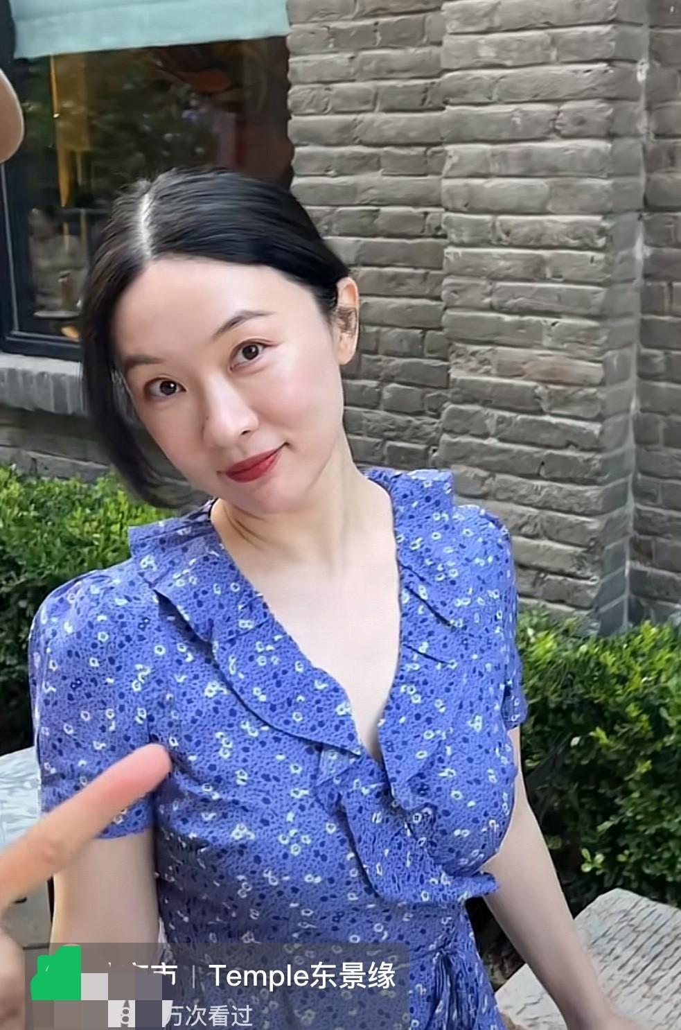 霍思燕真的是一脸富贵相，40多岁还如18岁小女孩一样娇俏。素人进京第一天竟然遇