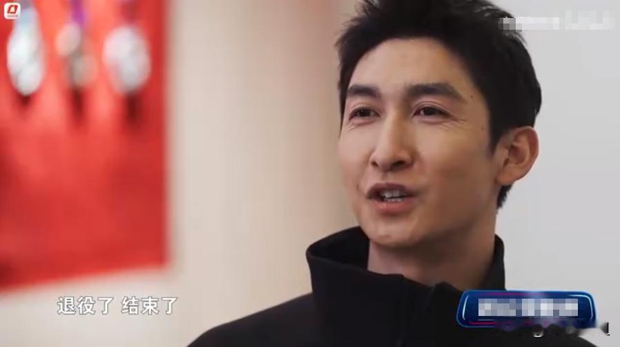 怀疑武大靖是不是不太对劲啊都31岁了一身伤病、状态下滑、悄悄退役……
