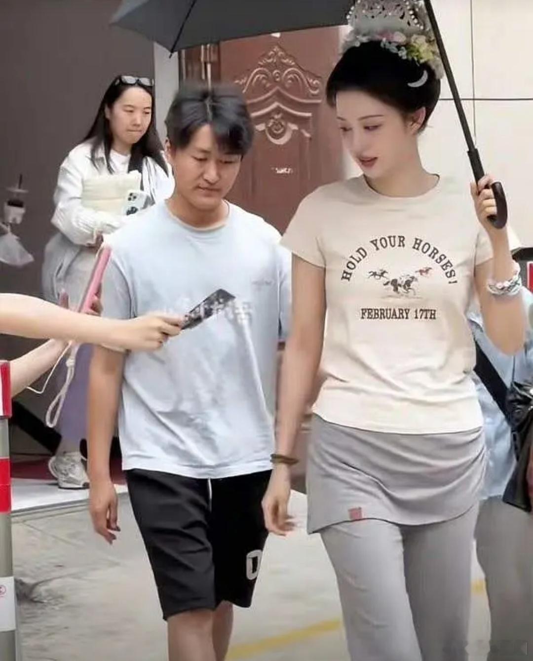王楚然怎么胖成这样了。。。演的孕妇吗