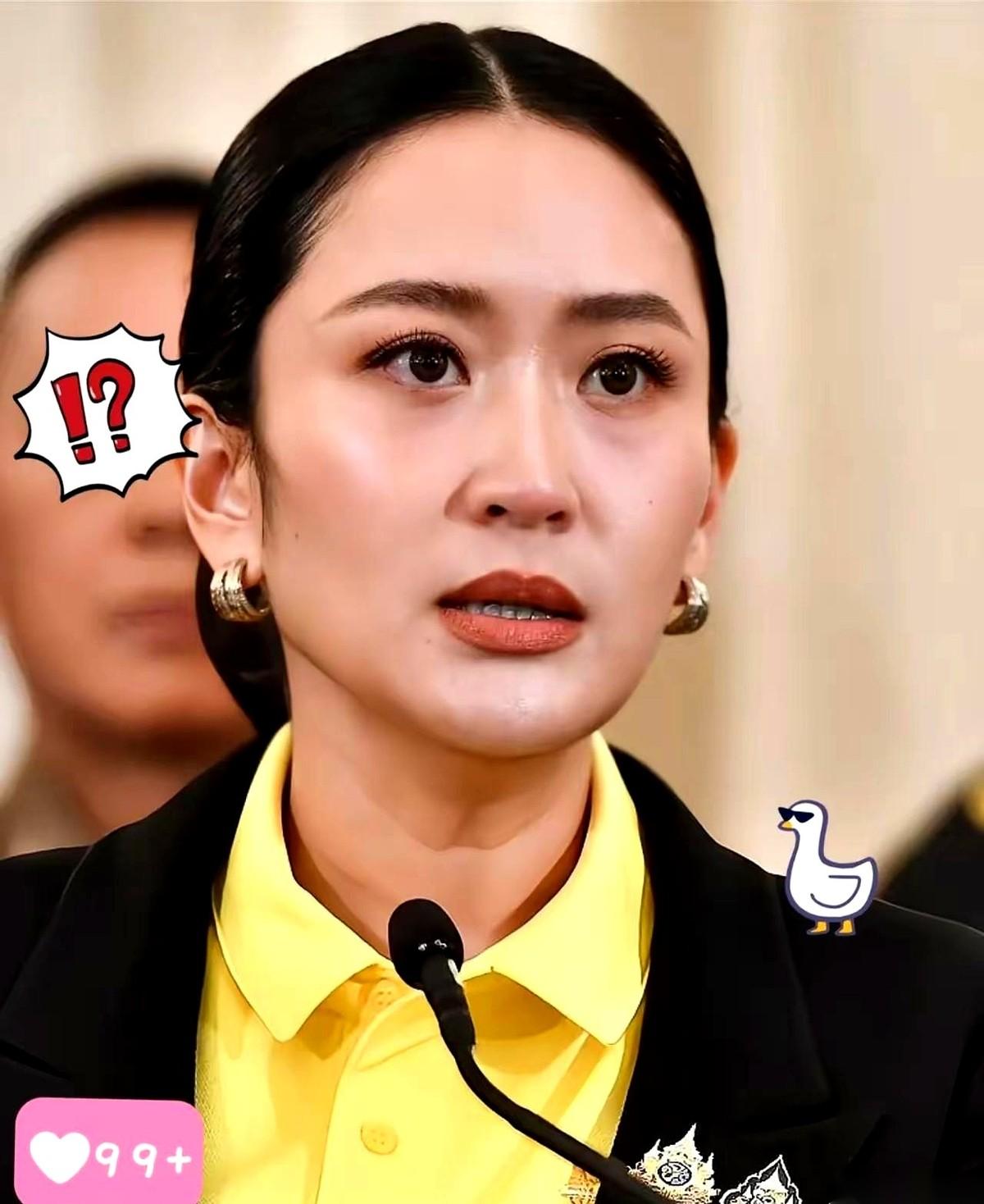 半个月，就半个月。一张纸，说撕就撕了。前脚还在镁光灯下握手言和，笑得跟亲兄弟似