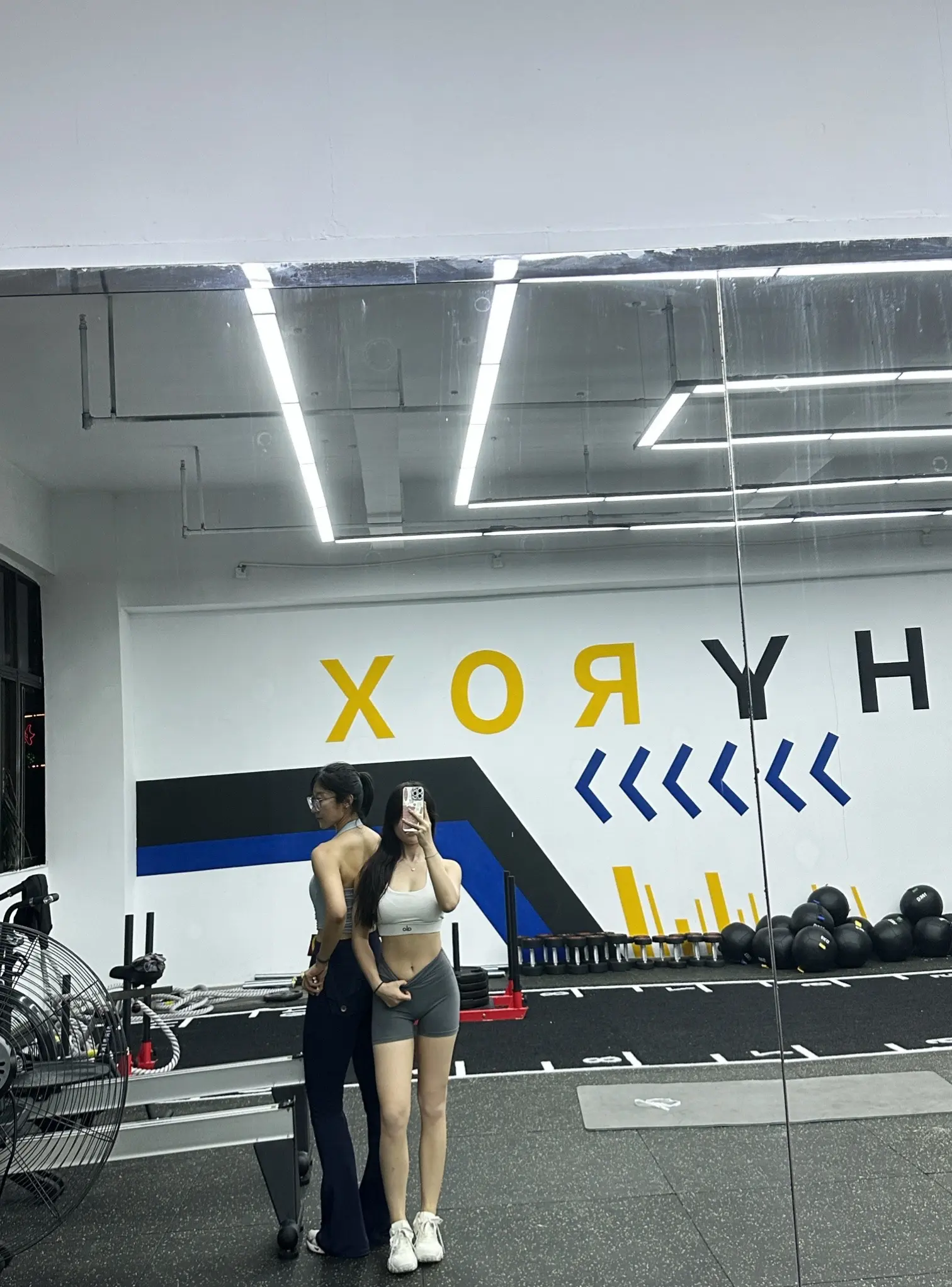 够钟健身🏋️‍♀️。