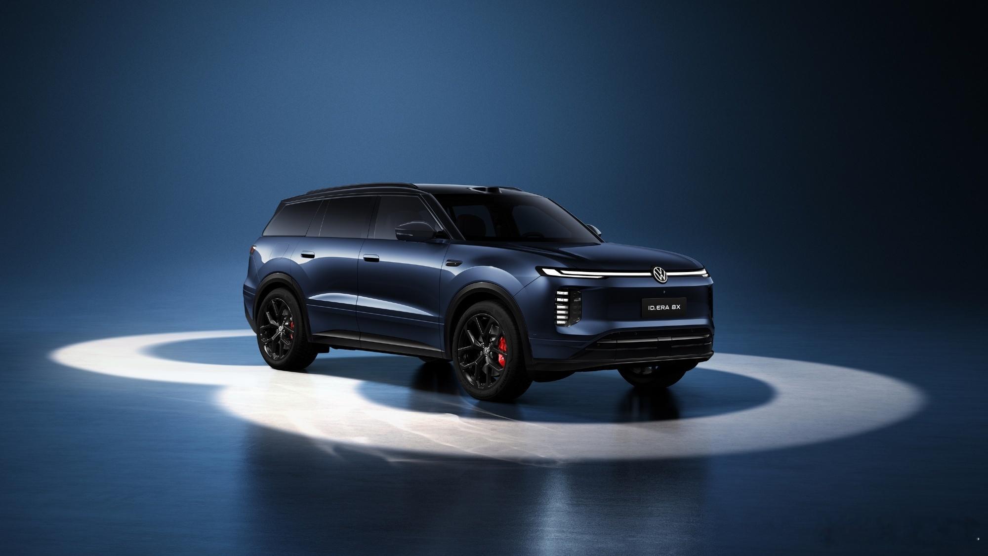 【#2026成都车展#亮相大众ID.ERA8X内饰官图发布】新车定位中大型SUV，车内延续了大众ID